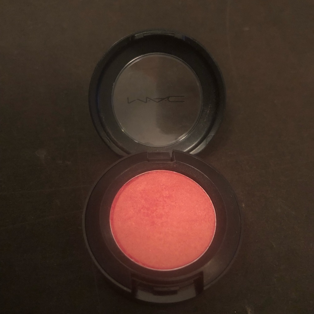 MAC Cosmetics Eyeshadow Fashion’s Field Day